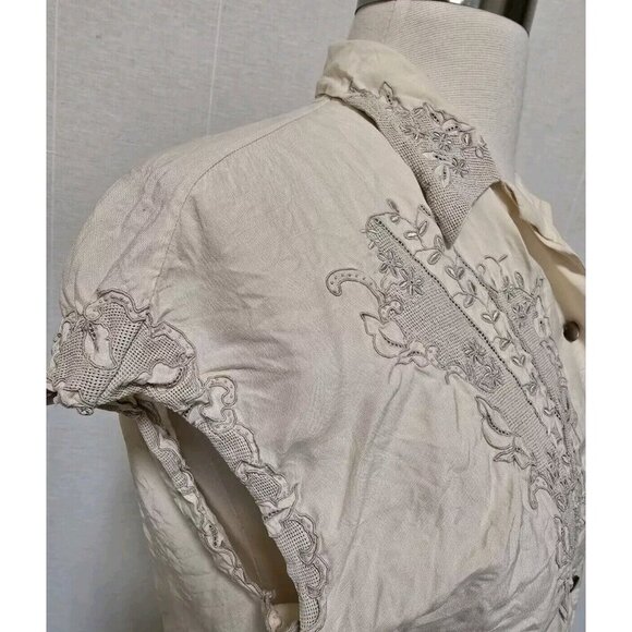 1940s ? Vintage Womens Ivory Blouse Button Up Shirt - Picture 5 of 10